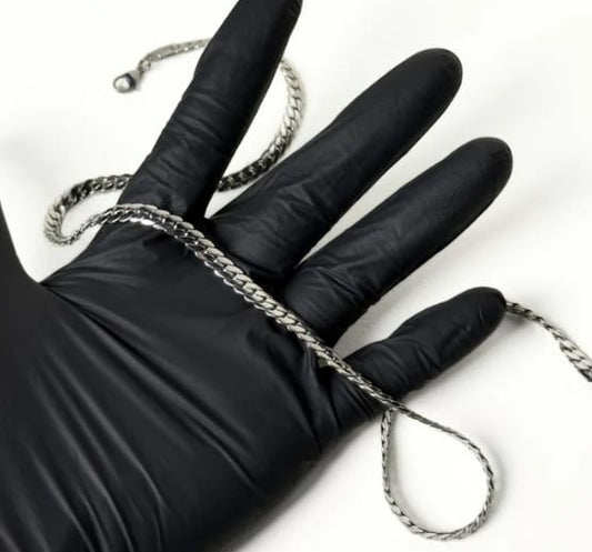 Round Stainless Steal Necklace With Free Delivery